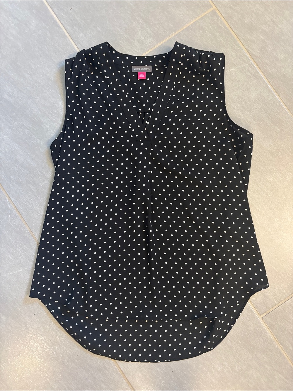 Vince Camuto Black Sleeveless Polka Dot V-Neck Top